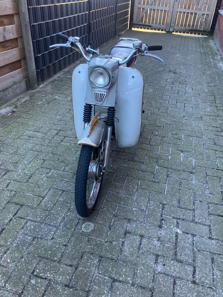 Sparta bromfiets, Ophalen, Sparta