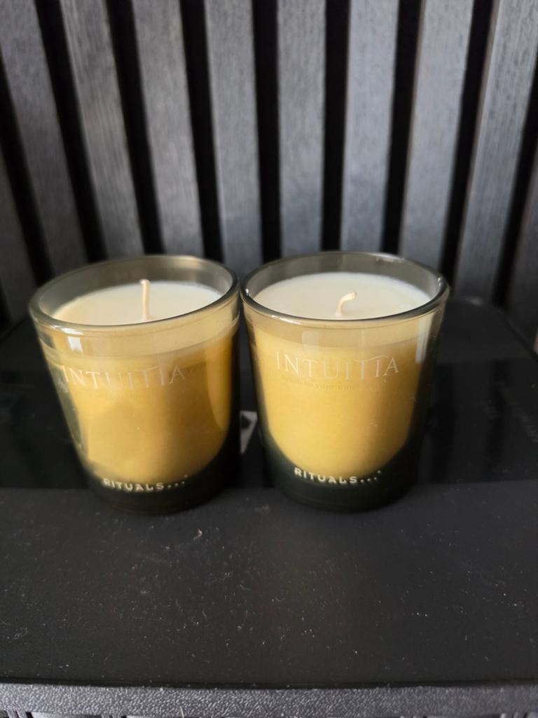 2x Rituals Intuitia Geurkaars 140g - Nieuw, Ophalen of Verzenden, Nieuw