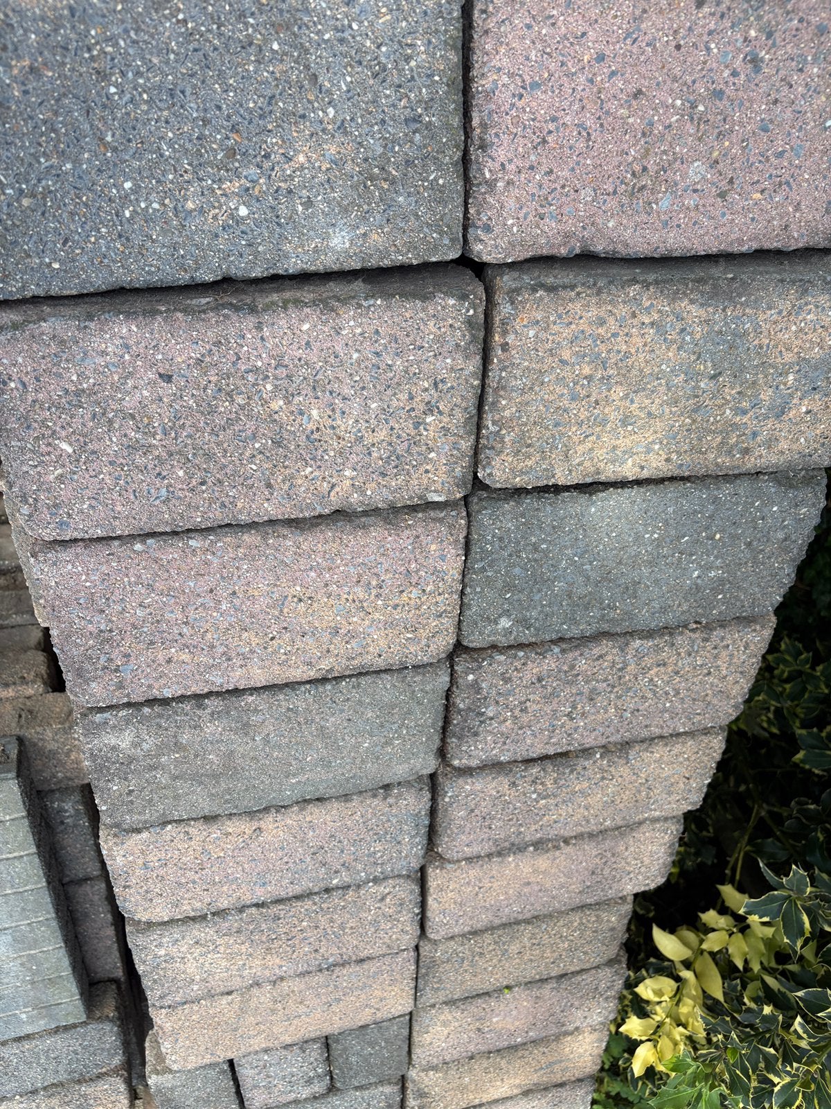 GRATIS op te halen: ruim 33m2 oprit stenen 14x28cm, Ophalen, Gebruikt, Klinkers, 10 m² of meer