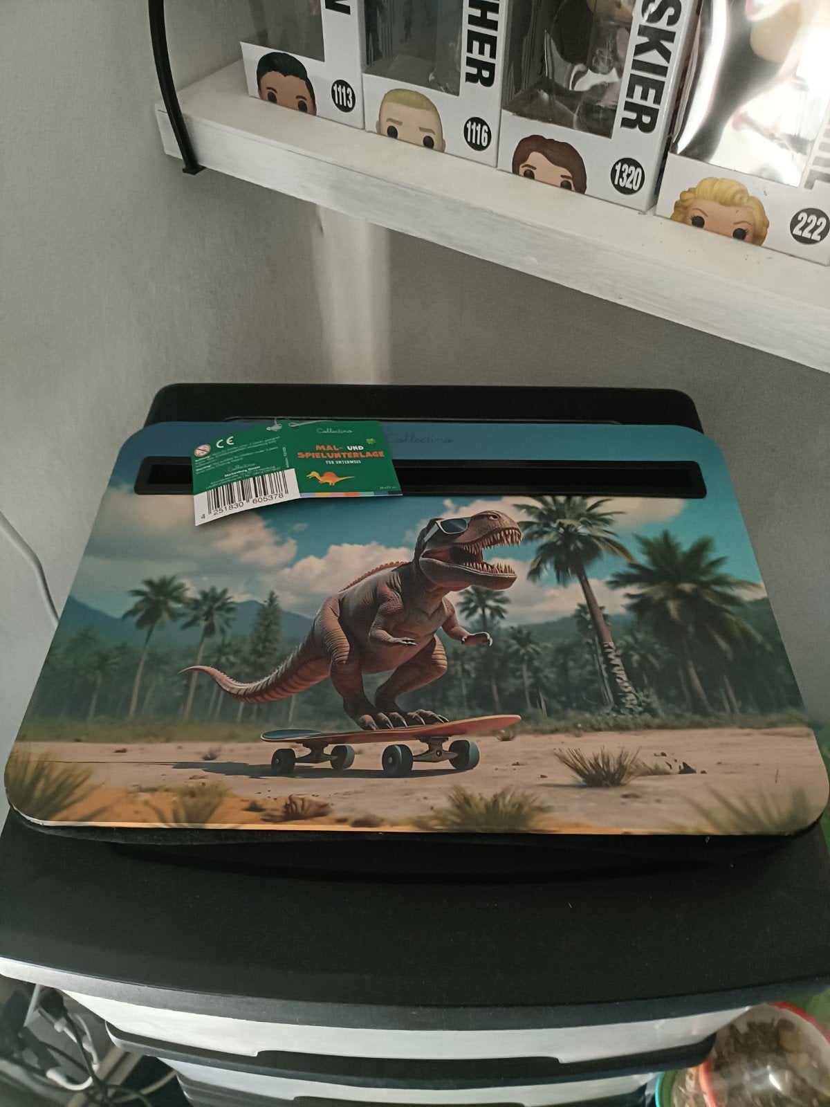 Dinosaurus Schootkussen / Laptoptafel - T-Rex Skateboard, Computers en Software, Ophalen of Verzenden, Nieuw