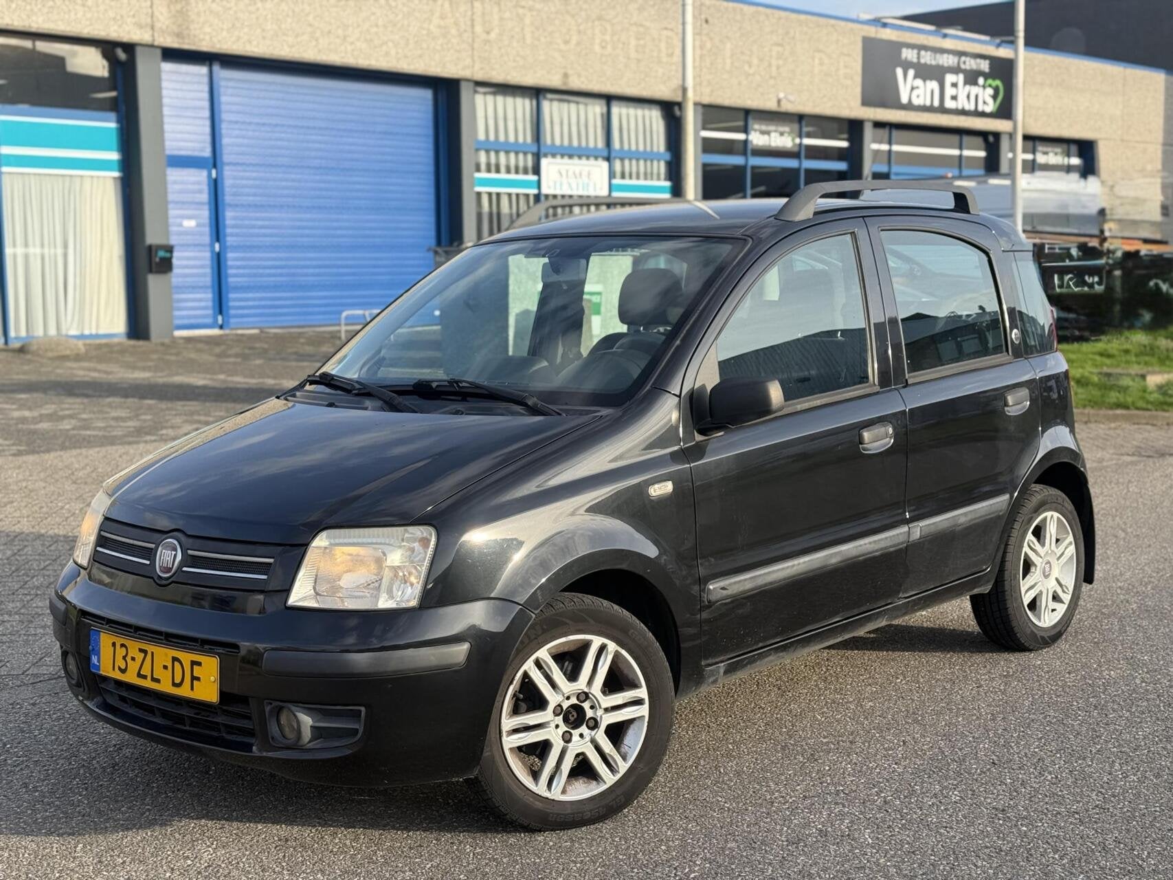 Fiat Panda 1.2 Speciale uitvoering! Alcantara Airco Radio/CD, Voorwielaandrijving, Elektrische ramen, Gebruikt, Zwart