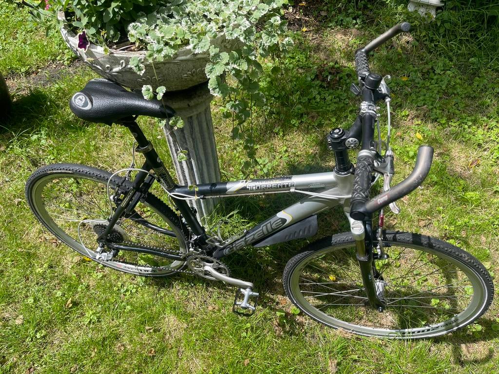Nog nieuwe sportieve gazelle torrente damesfiets, Ophalen, 28 inch, Velgrem, 56 cm of meer