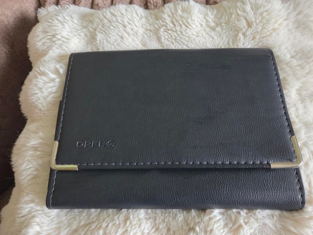Opel etui/map, Ophalen of Verzenden