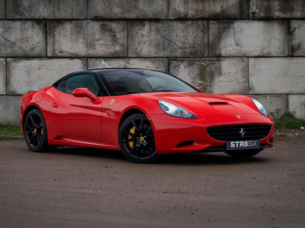 Ferrari California 4.3 V8 466PK (2010) | 18.474 km | NL Auto, Auto's, Euro 5, Achterwielaandrijving, 4 stoelen, Bedrijf