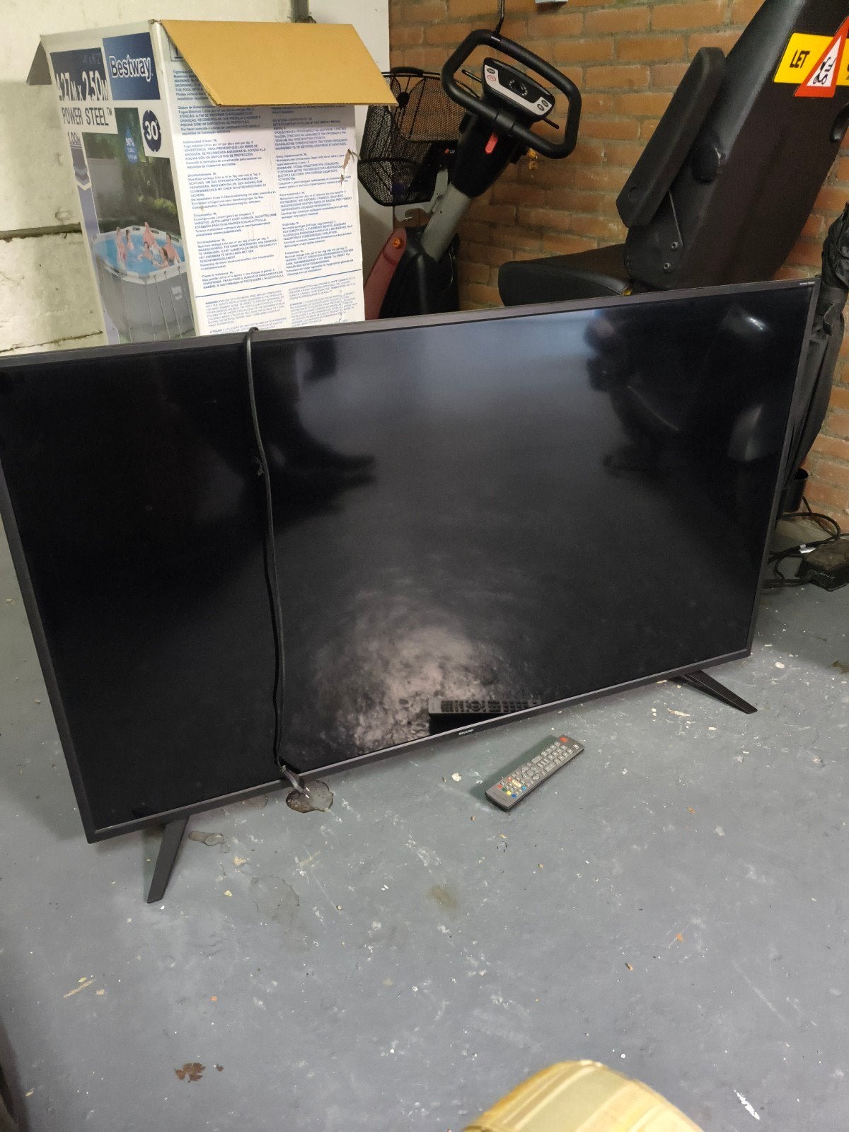 sharp tv aquos 147cm, Audio, Tv en Foto, Ophalen, 50 Hz, 100 cm of meer, Sharp