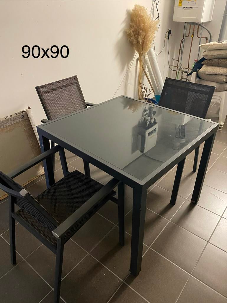 Tuintafel 90x90 met 3 stoelen, Ophalen, Gebruikt, Eettafel, 3 zitplaatsen