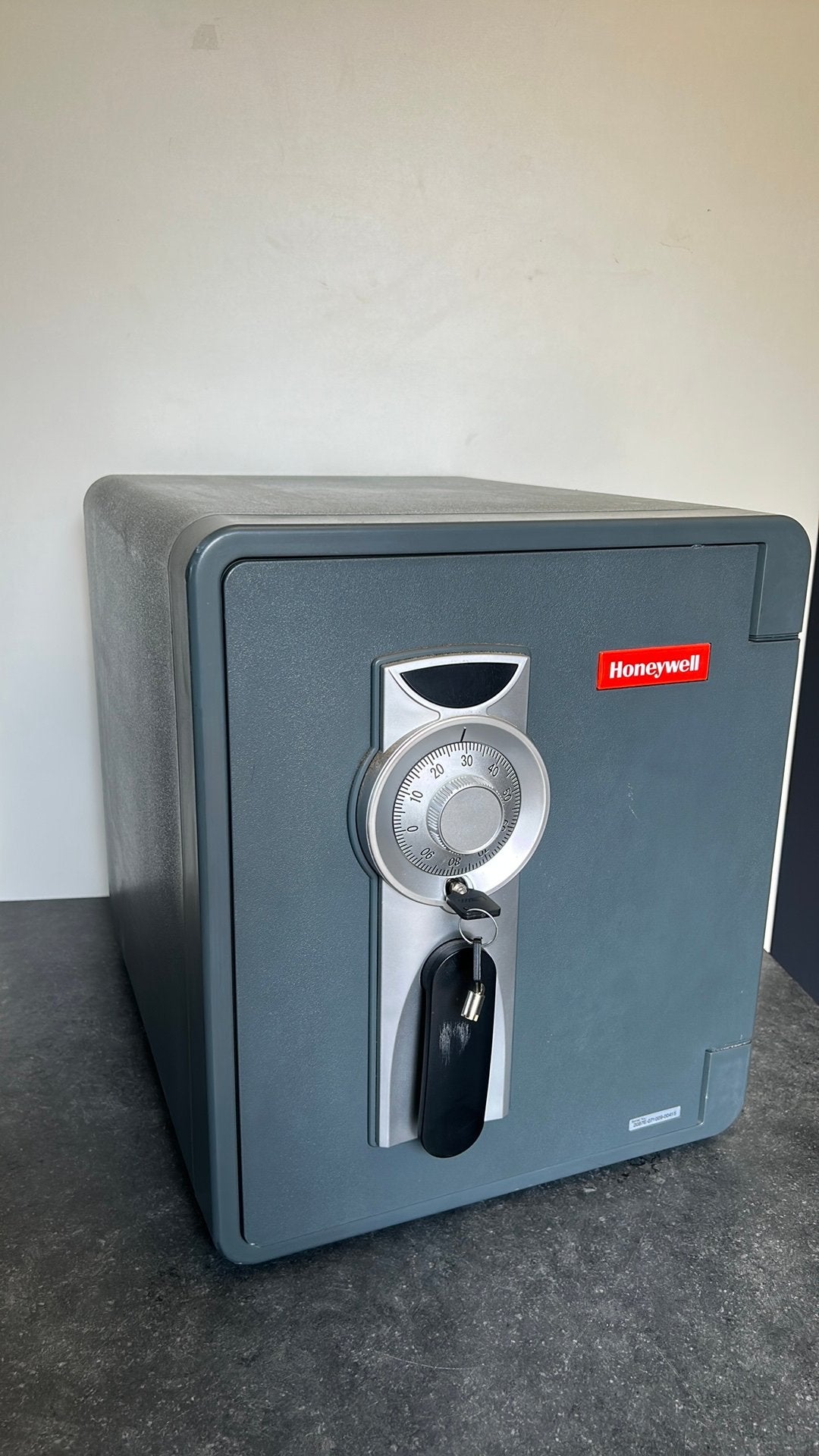 Honeywell brand en inbraak kluis. Zowel sleutel als code, Ophalen, Zo goed als nieuw, Brandkast