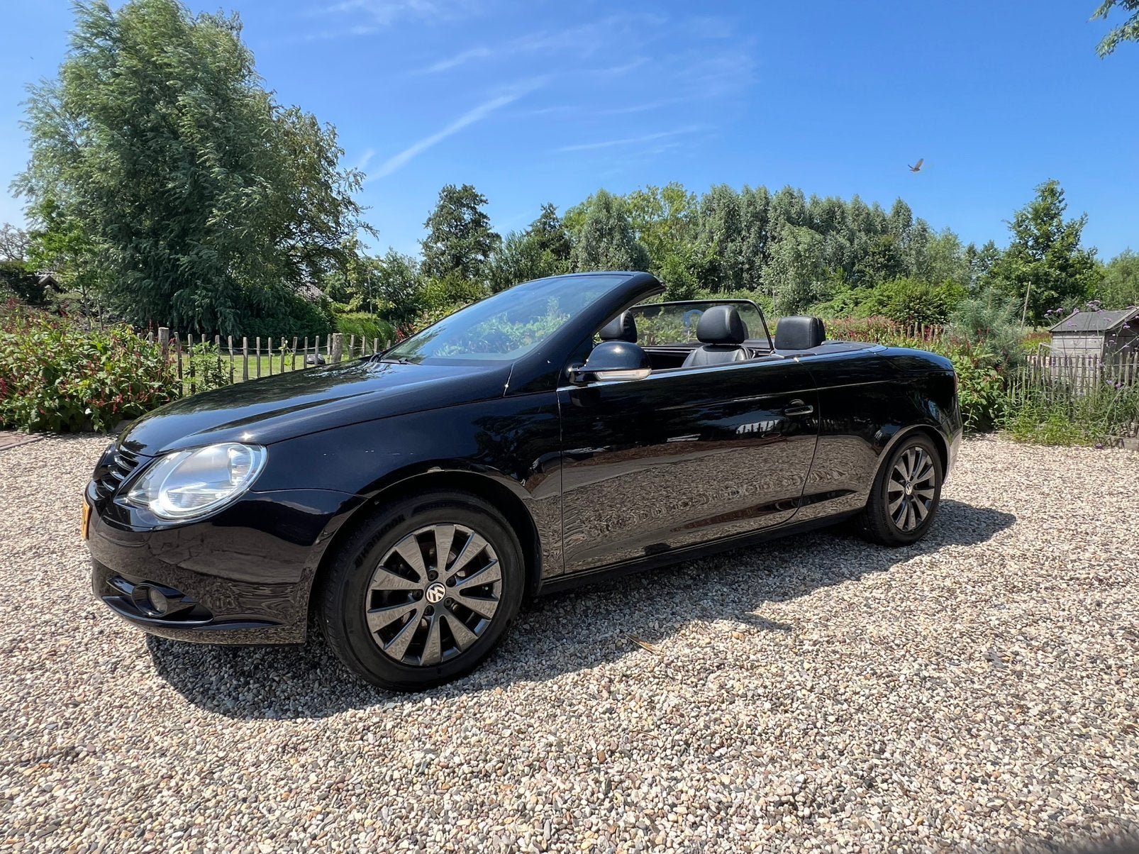 Volkswagen Eos 2.0 16V FSI Cabriolet Hardtop 2006, Auto's, Volkswagen, Voorwielaandrijving, 4 cilinders, 4 stoelen, Zwart