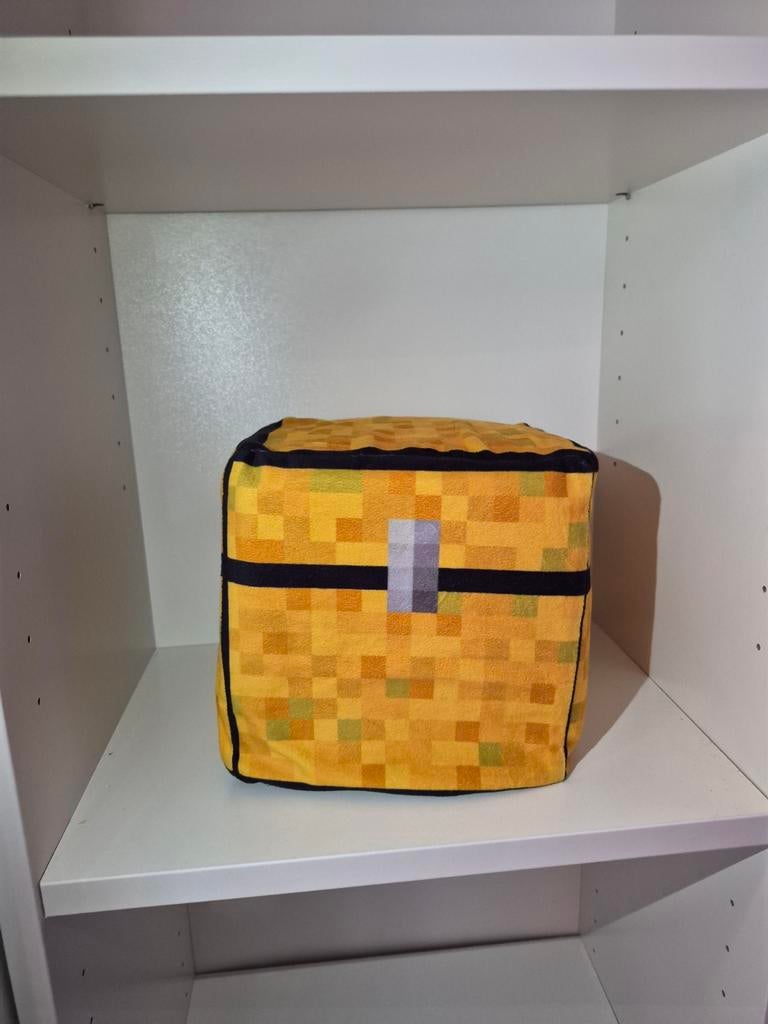 Minecraft kist knuffel, Overige merken, Overige typen, Ophalen of Verzenden, Zo goed als nieuw