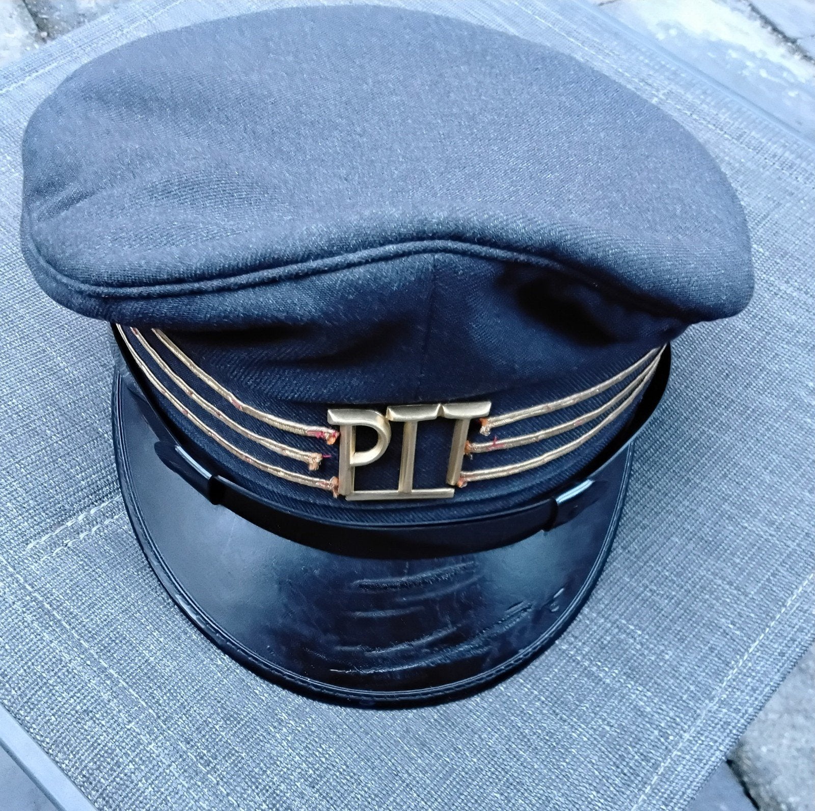 Oude PTT pet in goede staat - Vintage uniform pet, PTT, One size fits all, Ophalen of Verzenden, Pet