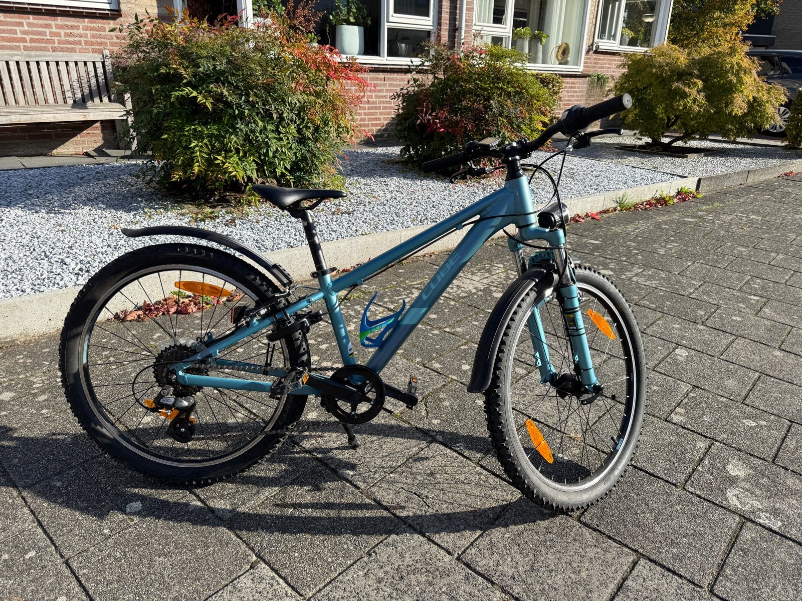 Cube Acid Race 24 inch kinderfiets blauwgroen, Ophalen, 24 inch, Velgrem, Handrem