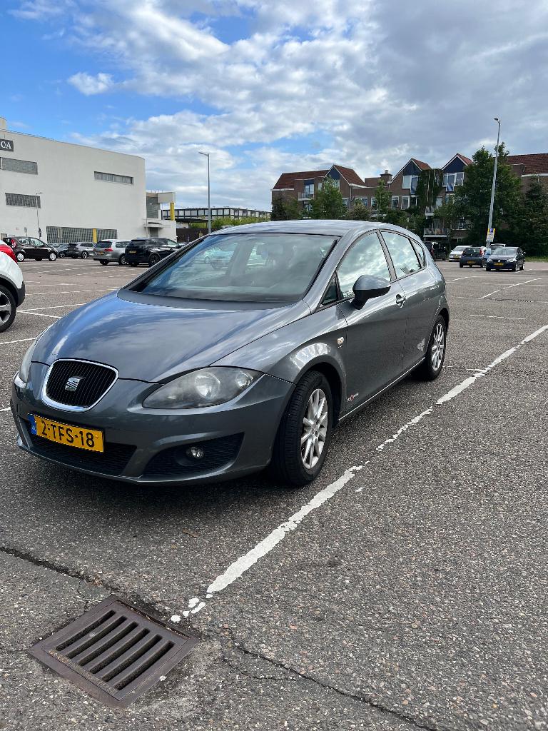SEAT León