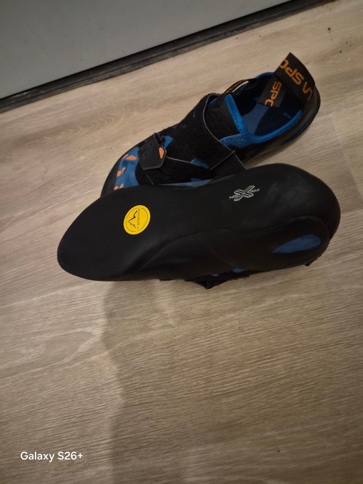La Sportiva klimschoenen maat 43 – 3x gebruikt, als nieuw!, Ophalen of Verzenden, Zo goed als nieuw
