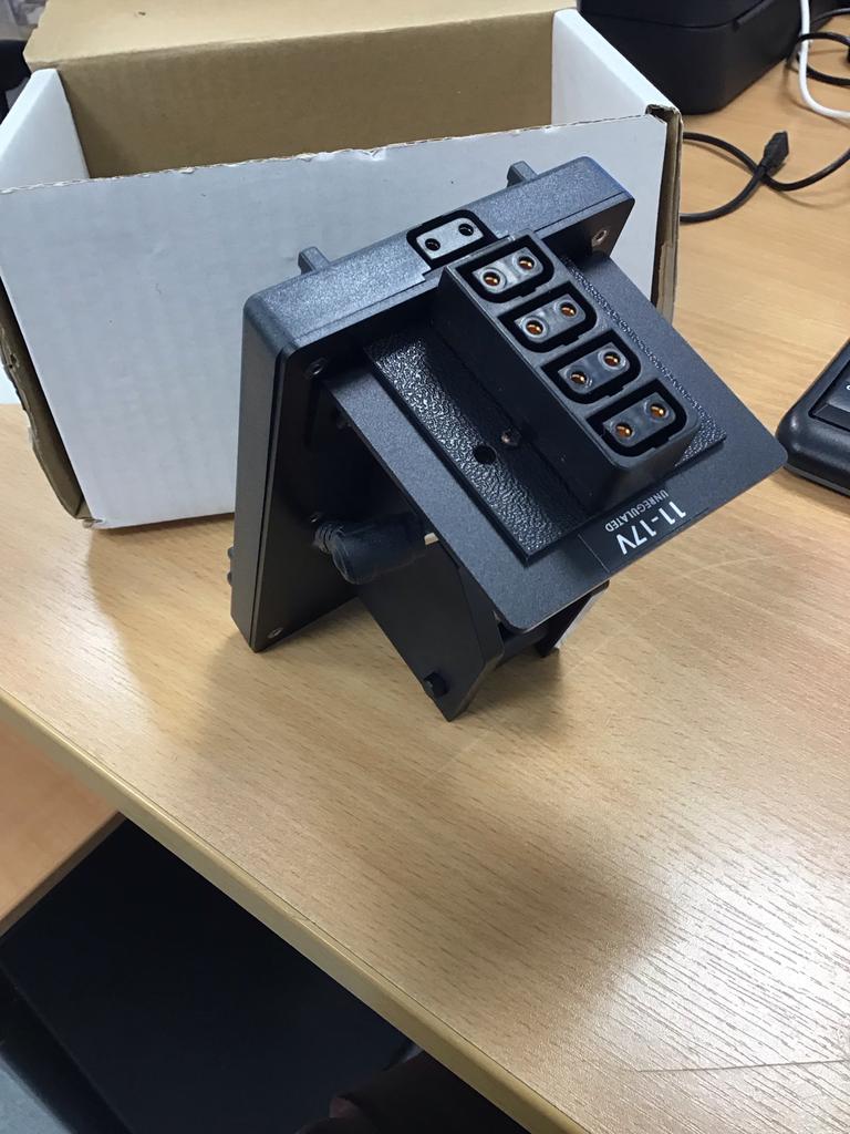 Camera adapter 11-17V VL-FS7, Ophalen of Verzenden, Nieuw, Overige typen