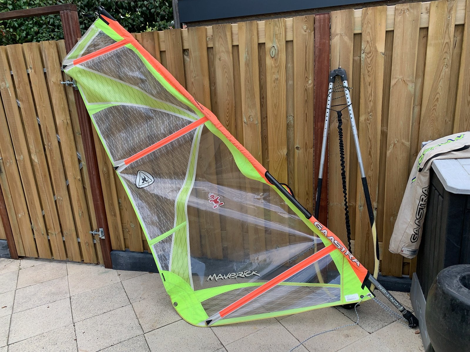 Gaastra Surfzeil 2.7m² set met giek en deelbare mast, Ophalen, Gebruikt, Gaastra, Minder dan 3.5 m²