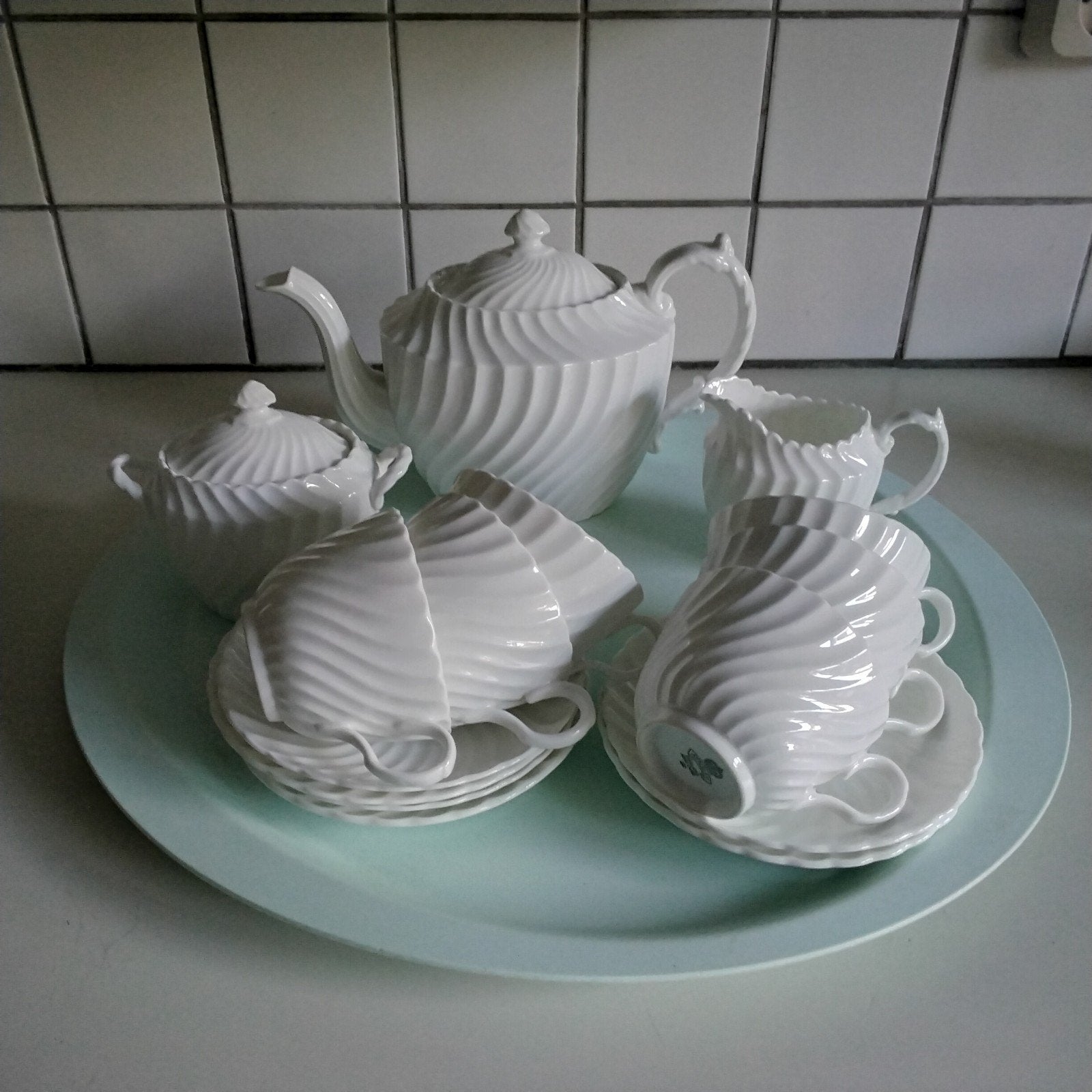 Prachtig aynsley  wit servies, Ophalen of Verzenden, Porselein, Overige stijlen, Schaal of Schalen