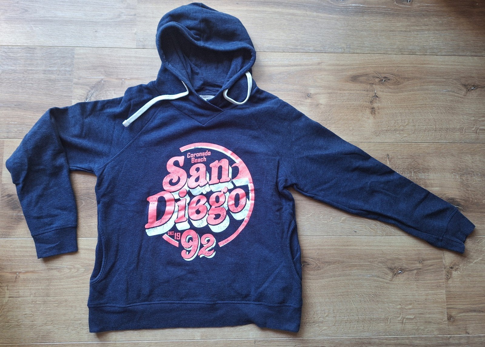 Donkerblauwe hoodie met 'San Diego' print - Maat XL, Kleding | Dames, Truien en Vesten, Blauw, Maat 46/48 (XL) of groter, Ophalen of Verzenden