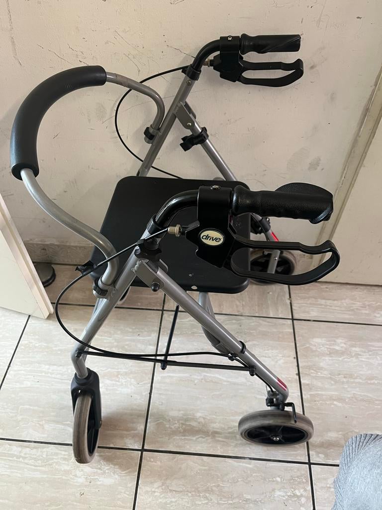 Rollator, Ophalen of Verzenden, Opvouwbaar, Gebruikt