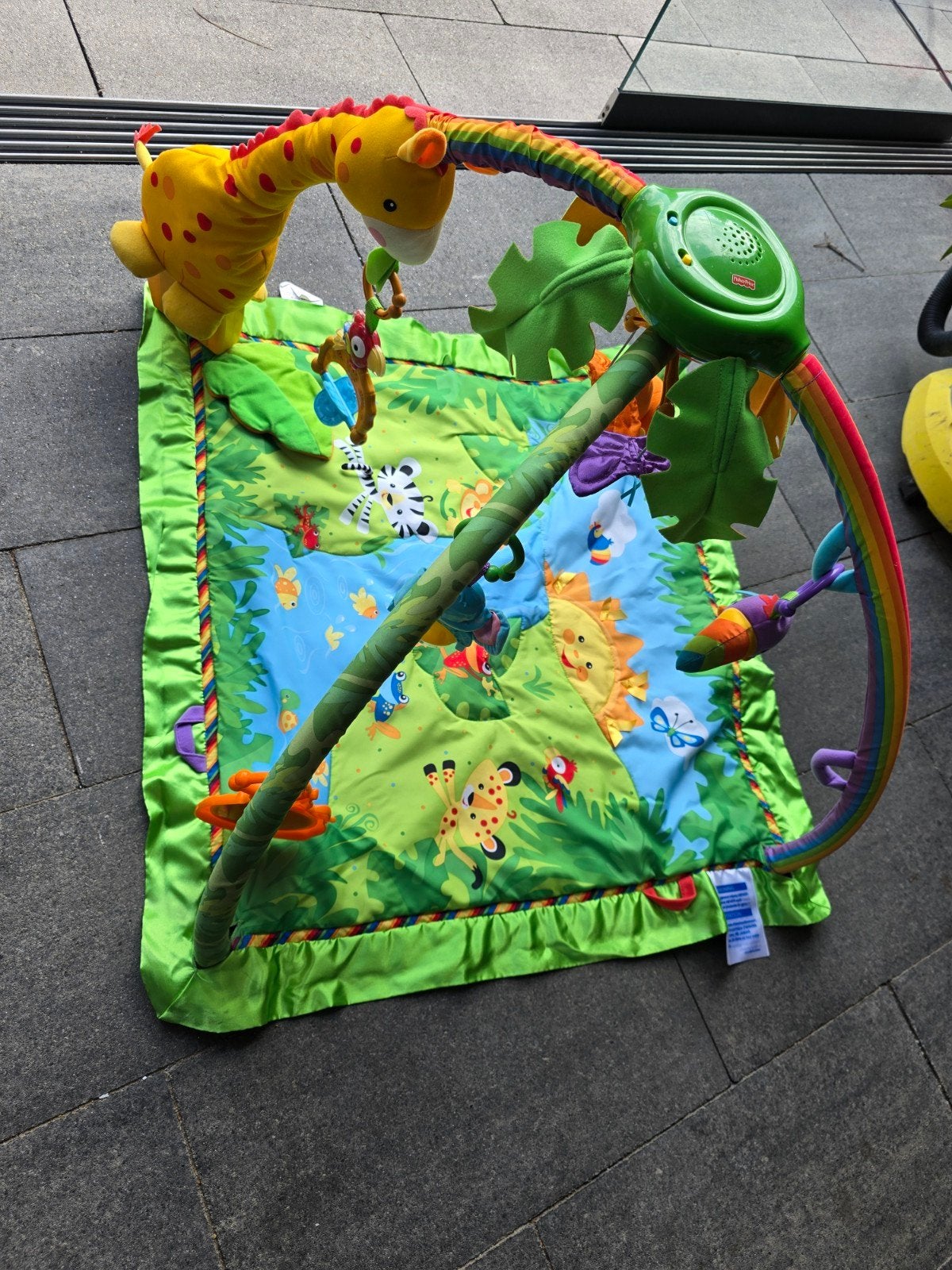Fisher-Price Rainforest Speelkleed met geluid en licht, Ophalen, Zo goed als nieuw, Speelkleed, Met licht