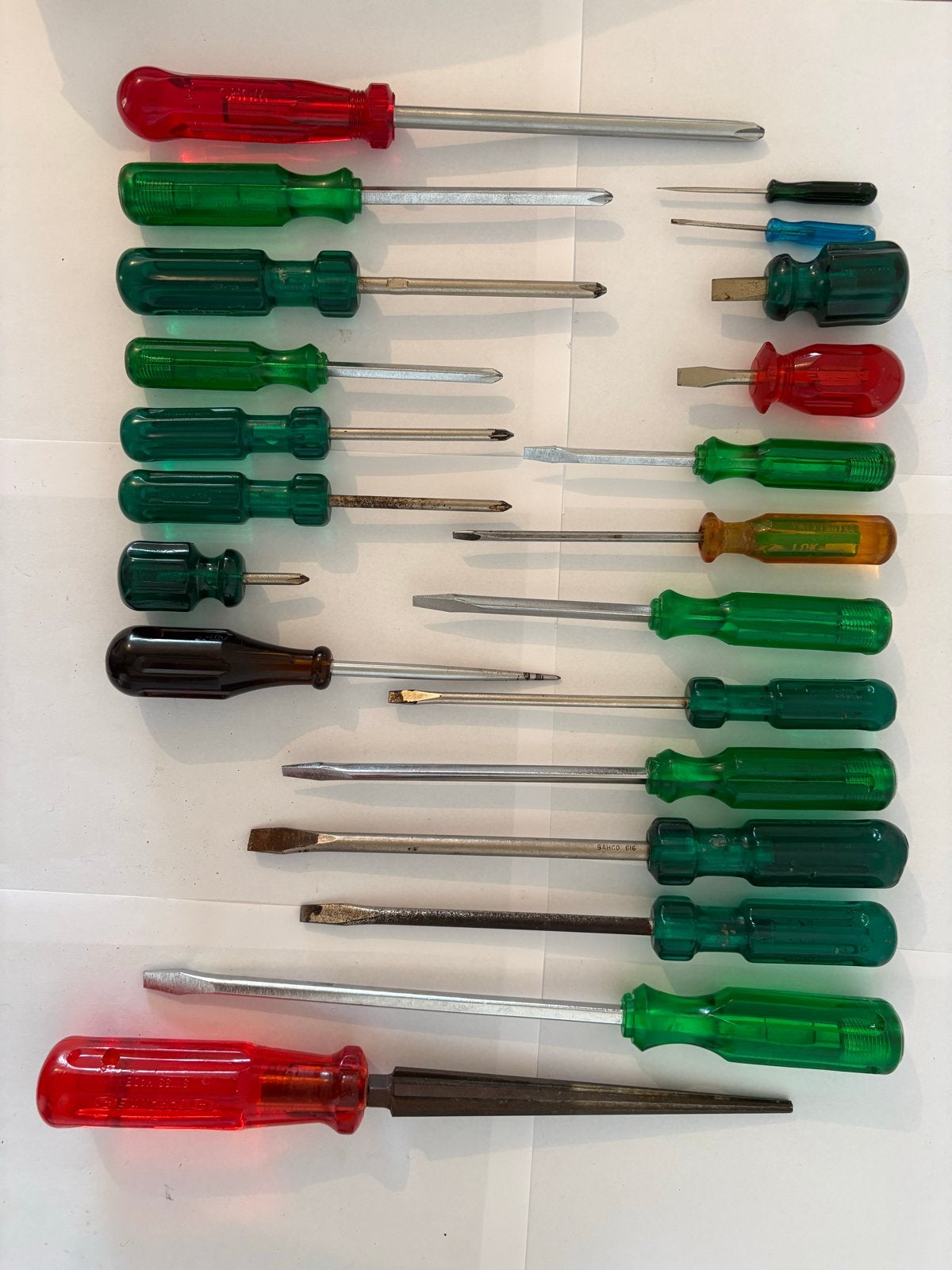 Diverse schroevendraaiers set - Gebruikt, Doe-het-zelf en Verbouw, Ophalen of Verzenden, Gebruikt, Schroevendraaier, Overige merken