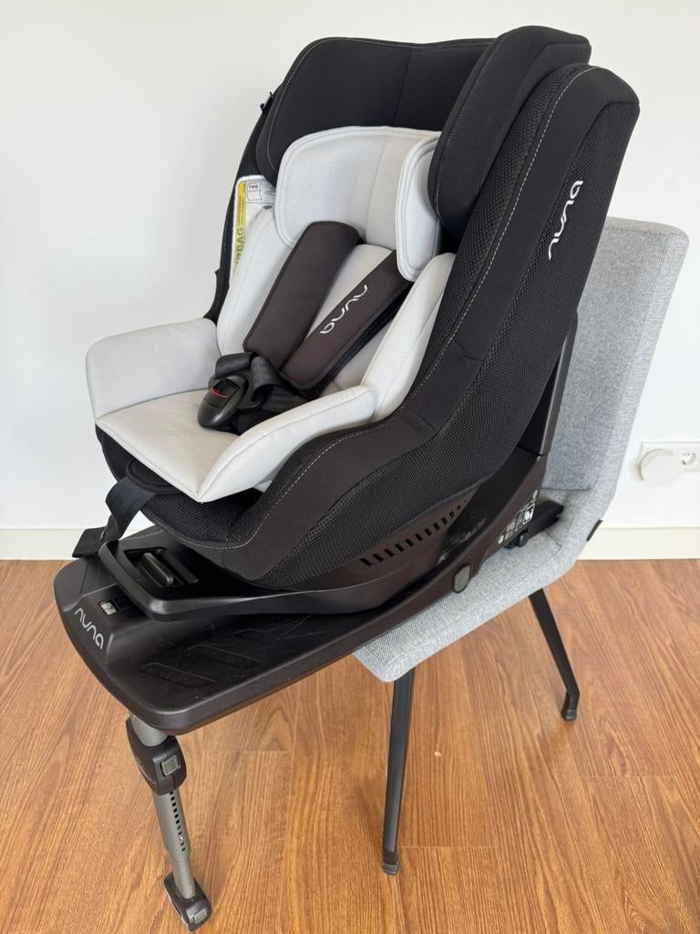 NUNA Rebl plus - 360 gr. draaibaar., Verstelbare rugleuning, Gebruikt, 0 t/m 18 kg, Isofix