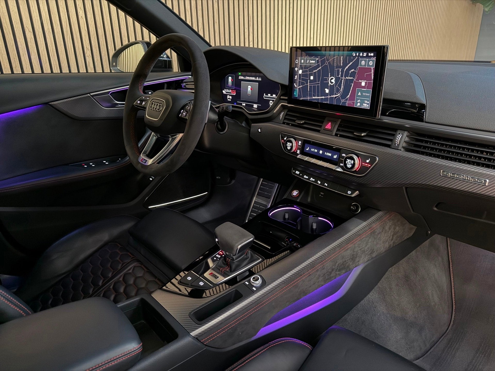 Foto 5 van Audi RS4 Avant 2.9 TFSI Quattro - Keramic - Pano - B&O