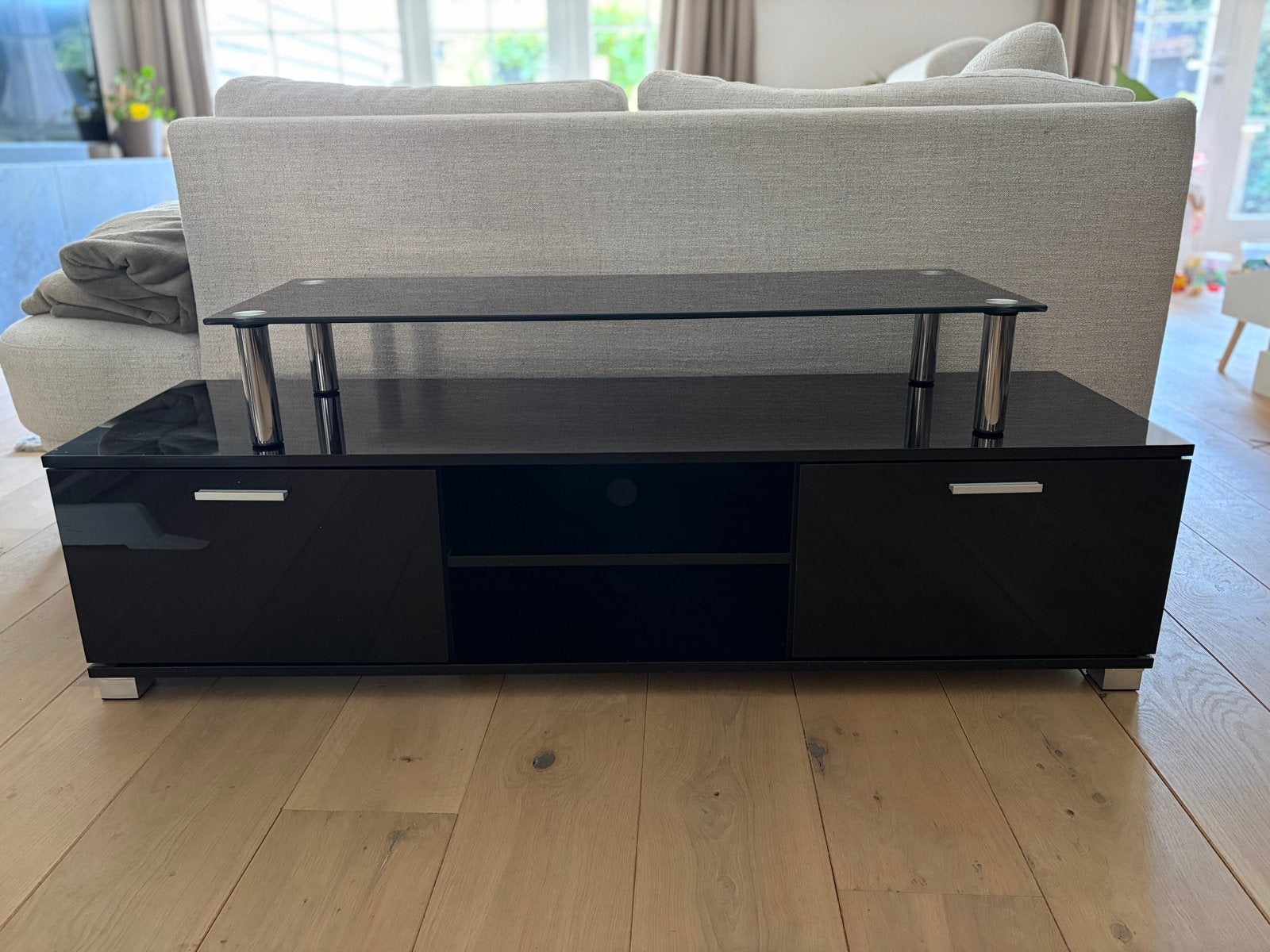 Zwart IKEA tv-meubel met glazen monitorverhoger, Ophalen, Gebruikt, 100 tot 150 cm, Glas