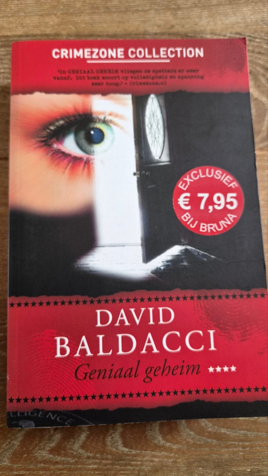 David Baldacci - geniaal geheim, Ophalen of Verzenden, Gelezen