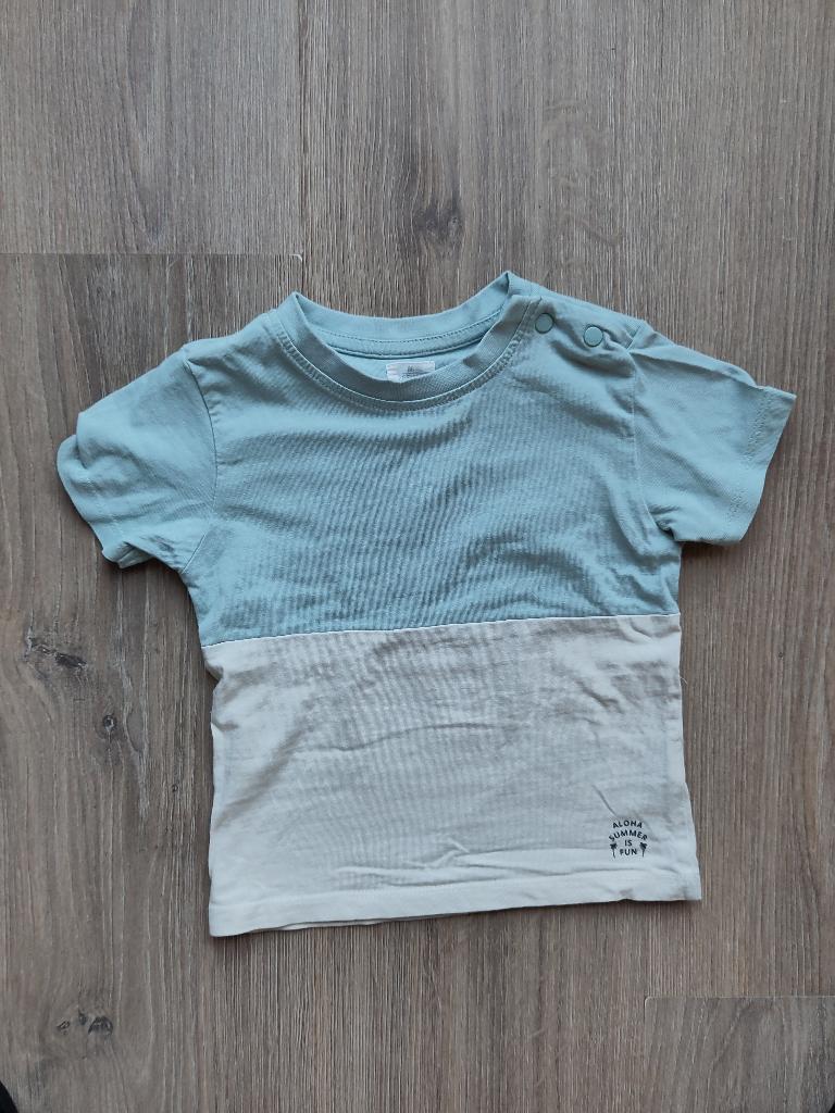 Zeeman lichtblauw-wit tshirt maat 86, Zeeman, Jongetje of Meisje, Ophalen of Verzenden, Zo goed als nieuw