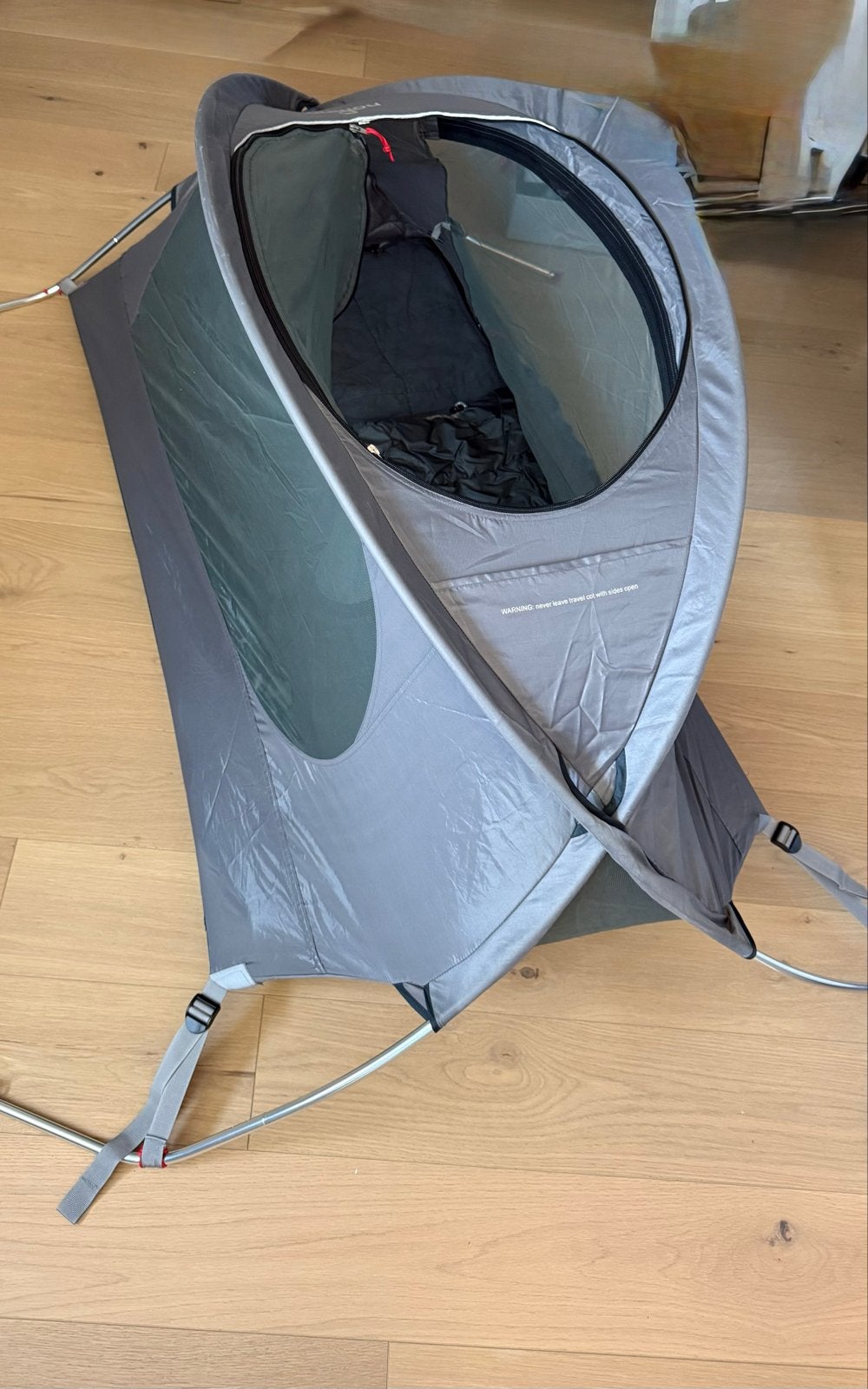 Nomad baby/peuter tentje - Ideaal voor reizen en kamperen, Caravans en Kamperen, Ophalen, Zo goed als nieuw, Tot en met 2
