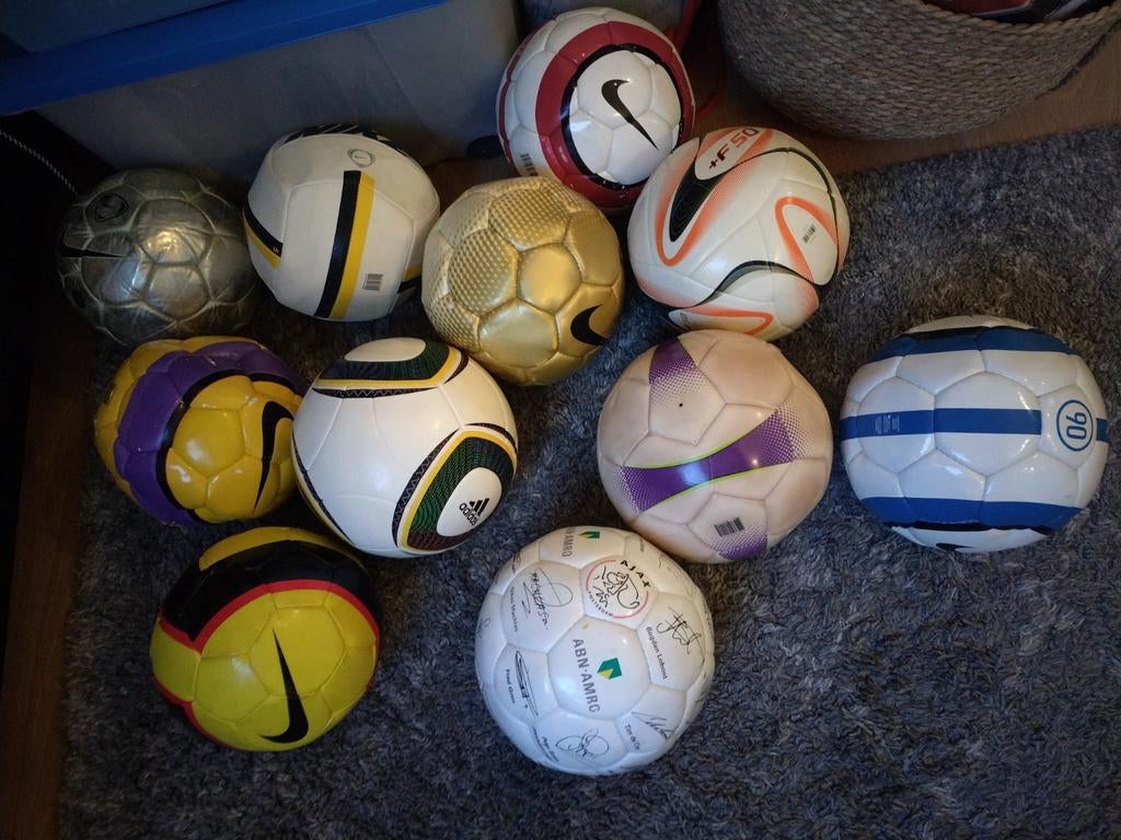 Verzameling Nieuwe Voetballen, Sport en Fitness, Maat XL, Ophalen of Verzenden, Nieuw, Bal