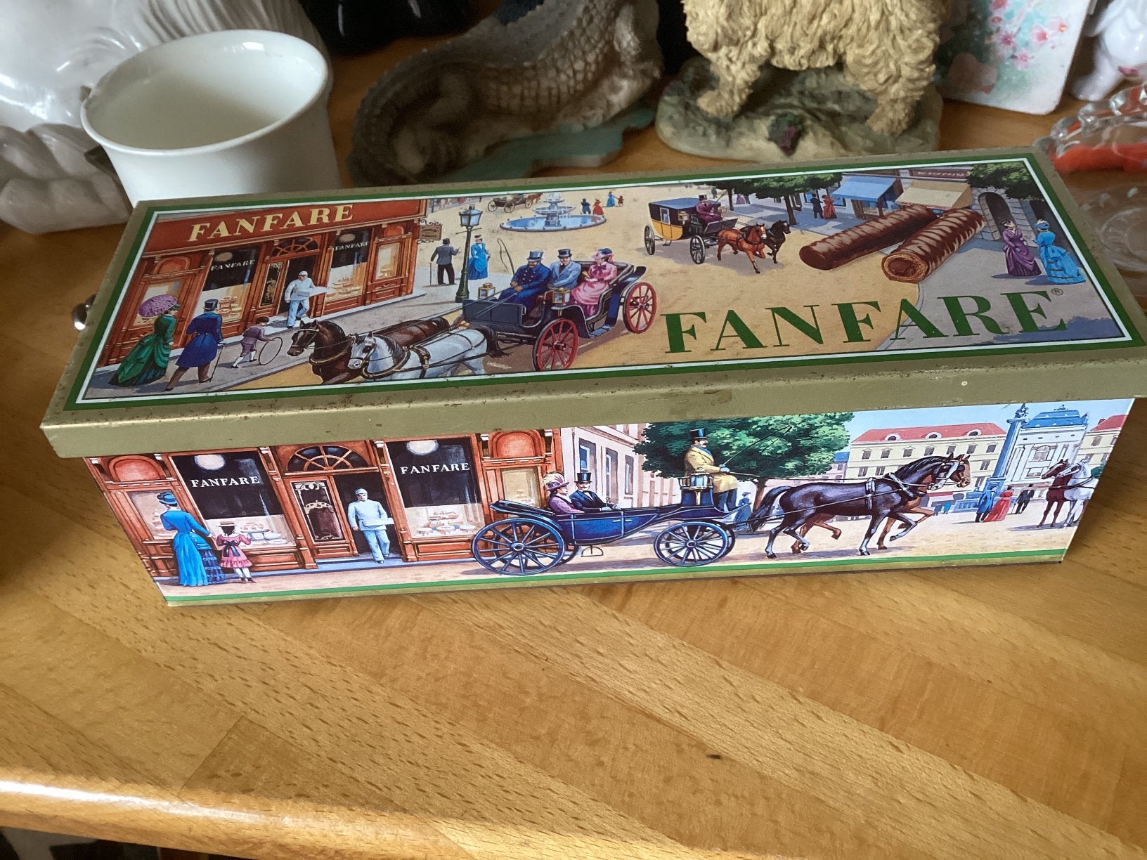 Fanfare koekblik  Hoog 7x23x8 cm, Ophalen of Verzenden, Zo goed als nieuw, Koek(jes)