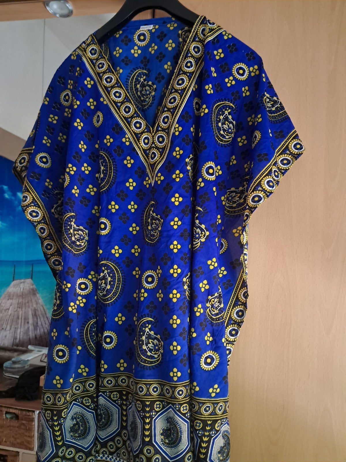 Blauwe Kaftan met Gele en Zwarte Patronen, Kleding | Dames, Maat 38/40 (M), Blauw, Ophalen of Verzenden, Knielengte