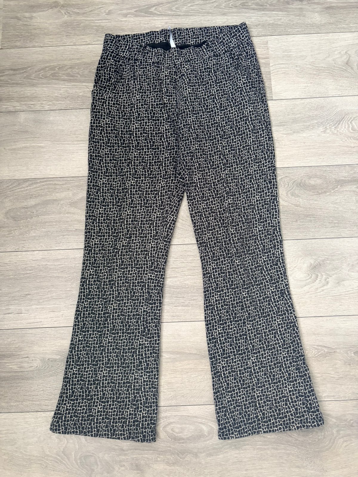 Zoso flared broek maat M, Maat 38/40 (M), Zwart, Ophalen of Verzenden, Zo goed als nieuw
