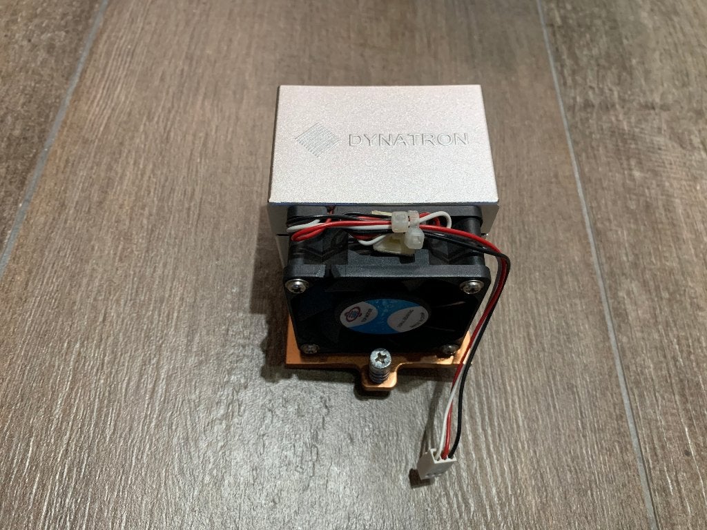 DYNATRON heavy duty copper cooler, Dieren en Toebehoren, Hondenbenches, Gebruikt, Ophalen of Verzenden