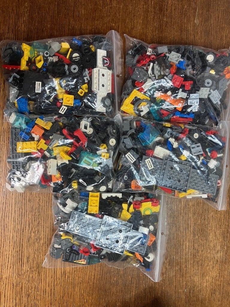 Lot LEGO 200 onderdelen om zelf voertuigen te bouwen, Ophalen of Verzenden, Gebruikt, Losse stenen, Lego