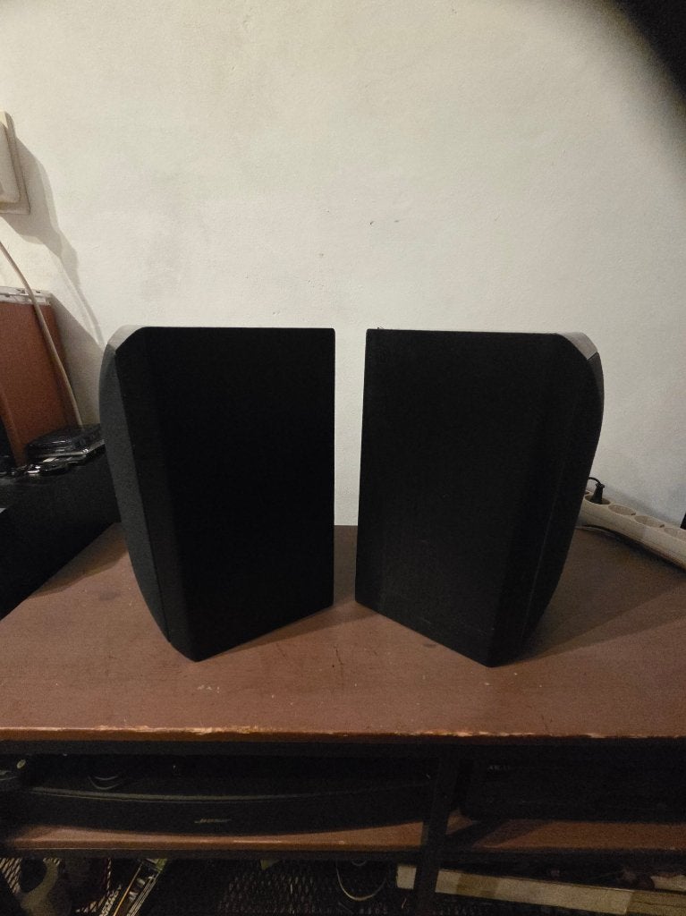 AR 17 Acoustic Research Bookshelf speakers, Zo goed als nieuw, 60 tot 120 watt, Boekenplank luidspreker, Ophalen