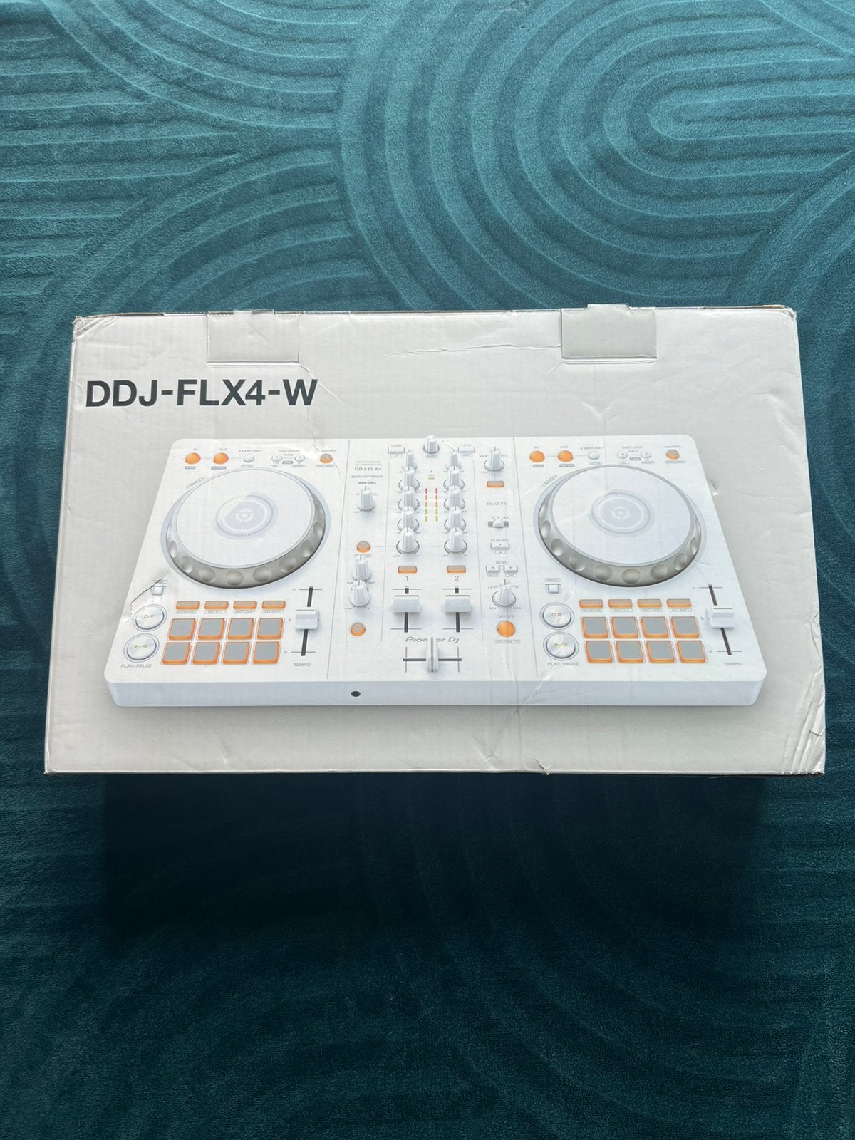 Brand new DDJ-FLX4-W, Muziek en Instrumenten, Dj-sets en Draaitafels, Ophalen of Verzenden, Zo goed als nieuw