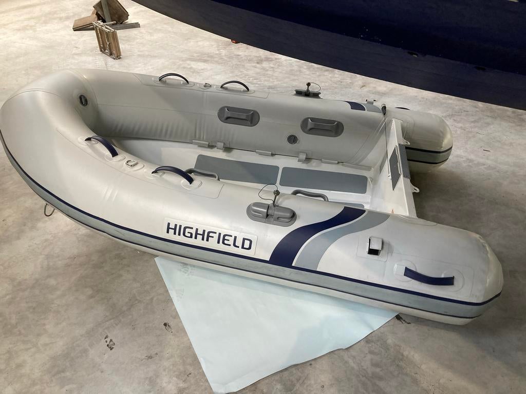 Highfield 240 UL RIB rubberboot aluminium bodem 2022, Watersport en Boten, Rubberboten, Ophalen, Aluminium, Zo goed als nieuw