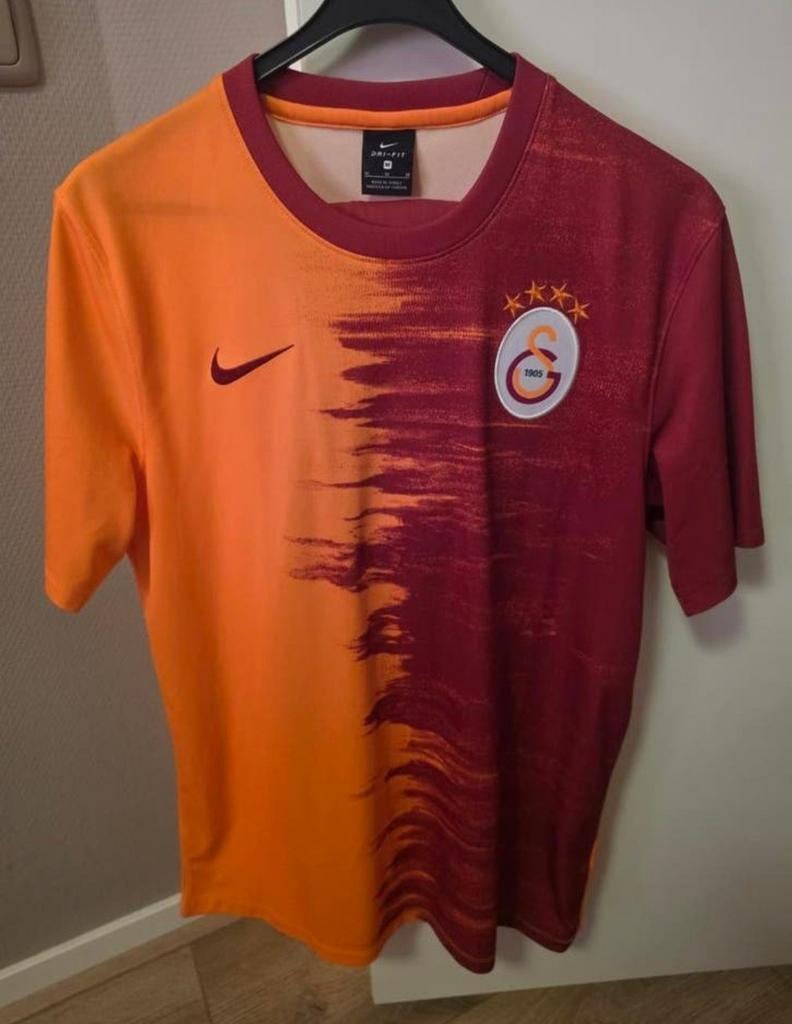 Galatasaray Voetbal Tenue Thuis Nike origineel, Maat M, Ophalen of Verzenden, Zo goed als nieuw, Shirt