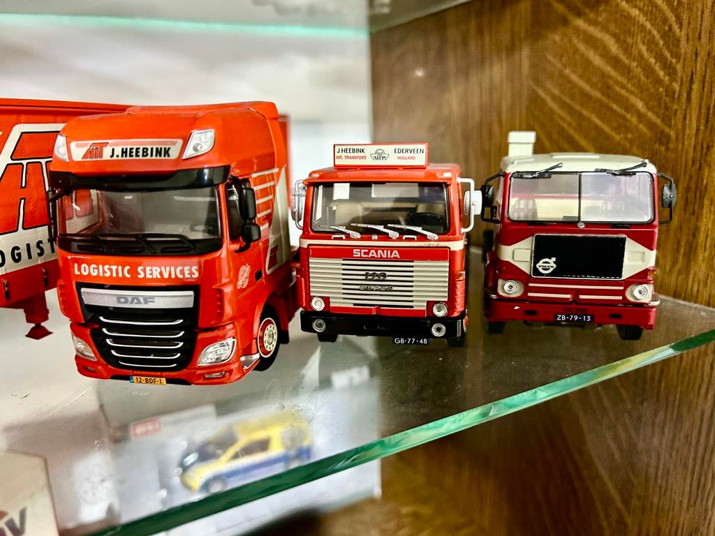 3x Heebink Daf Scania Volvo, Hobby en Vrije tijd, Modelauto's | 1:50, Ophalen of Verzenden, Zo goed als nieuw, Bus of Vrachtwagen