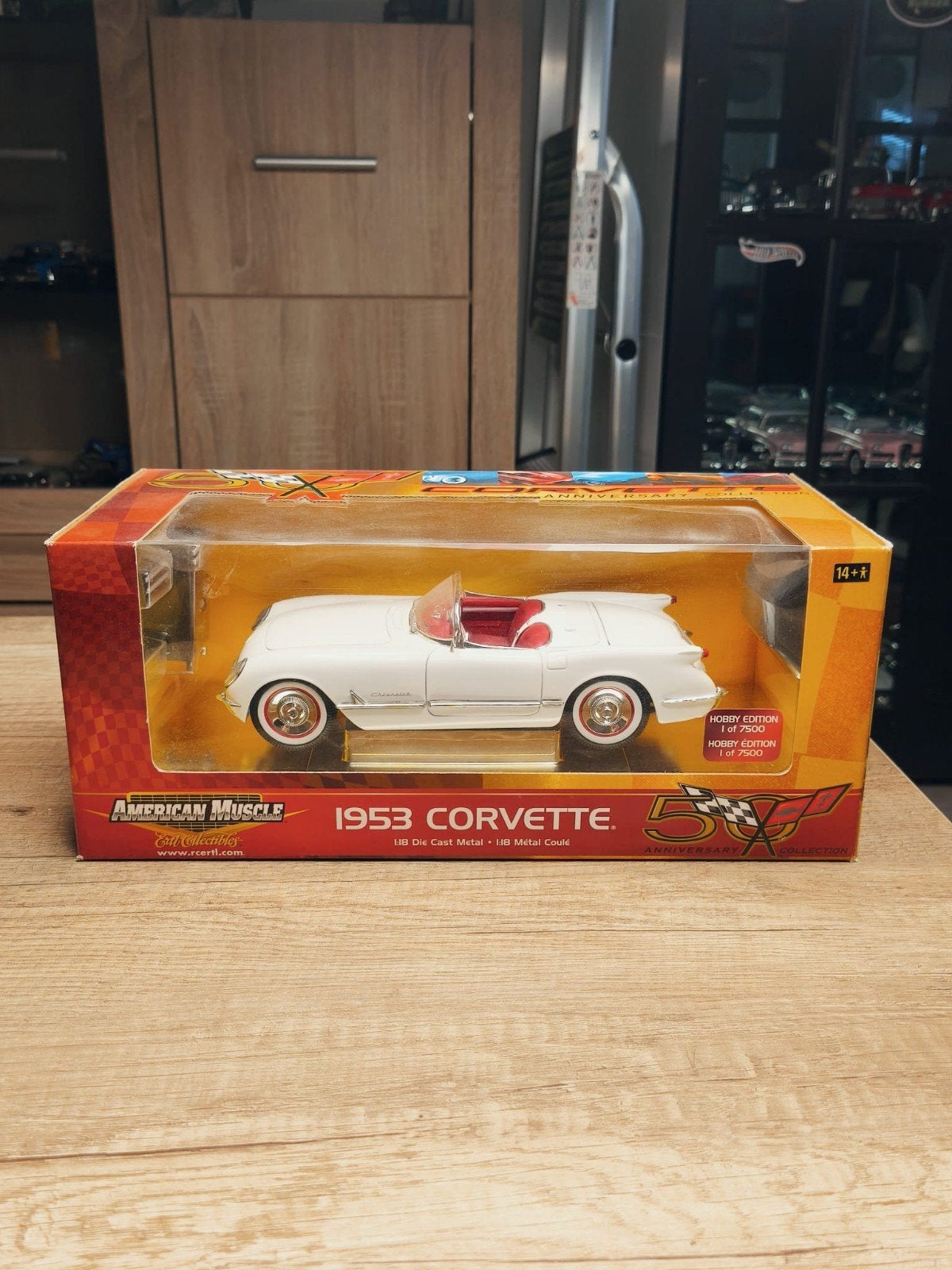 ERTL American Muscle 1953 Chevrolet Corvette, Hobby en Vrije tijd, Modelauto's | 1:18, Ophalen of Verzenden, Zo goed als nieuw