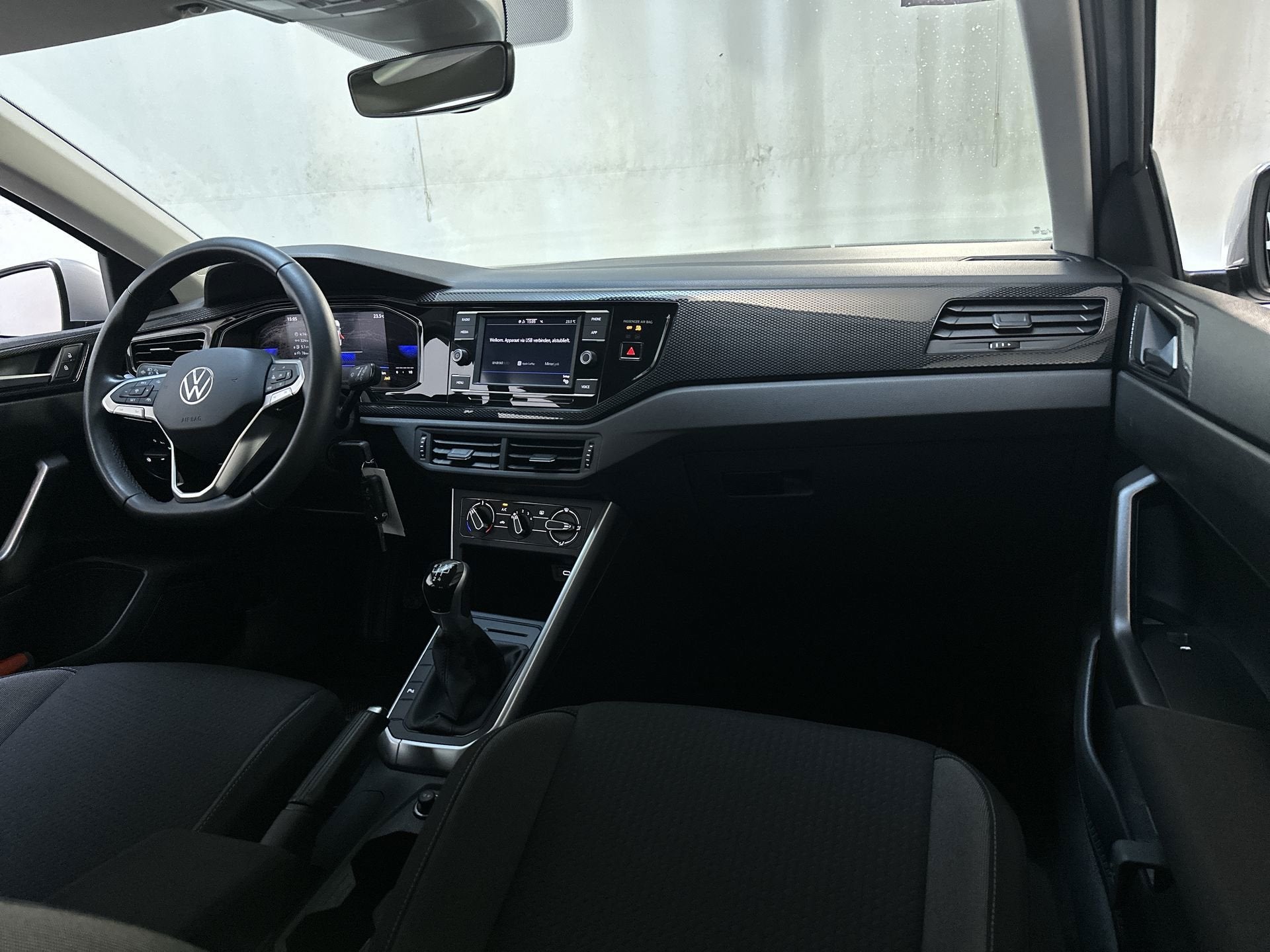 Volkswagen Polo 1.0 TSI Life Parkeersensoren App-Connect Ada, Auto's, Dealer onderhouden, Stof, Gebruikt, Met garantie (alle)
