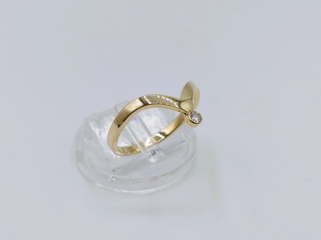 Gouden ring met diamant, 0,03 ct, 18 mm, 18 tot 19, Info@zilverwebsite.nl, Verzenden, Zo goed als nieuw