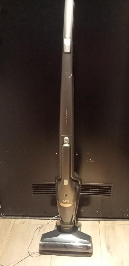 AEG QX8 x Power draadloze stofzuiger met Kruimeldief 2in1, Ophalen