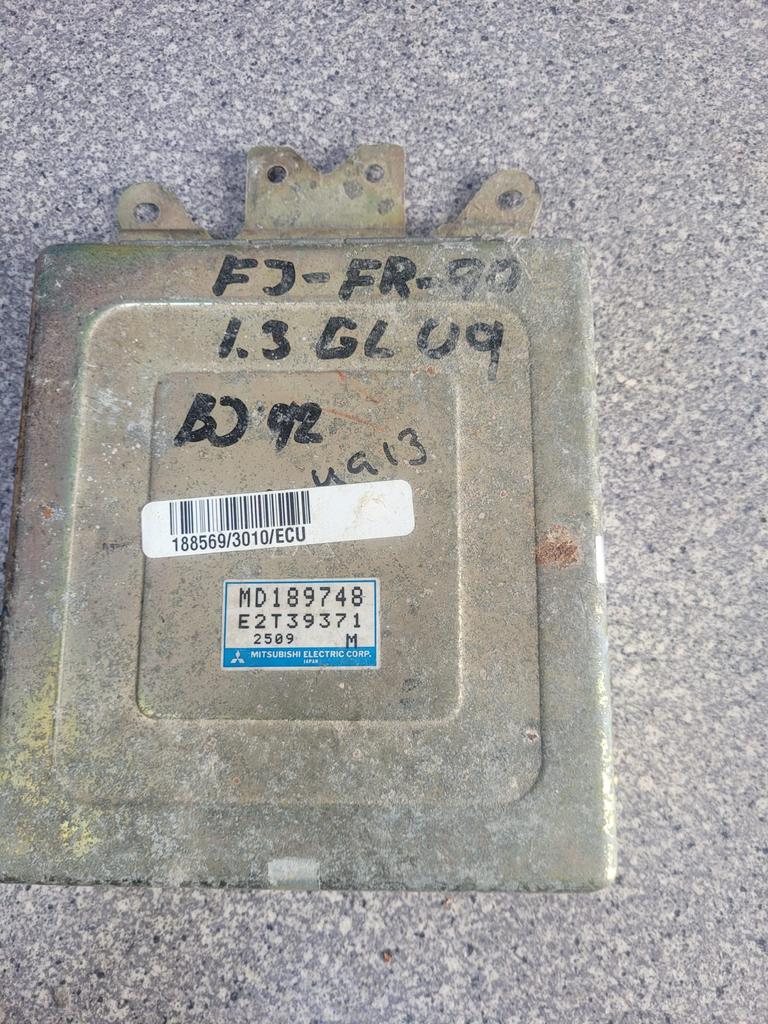 Mitsubishi ECU MD189748 E2T39371 1.3 GL 09, Ophalen of Verzenden, Gebruikt, Mitsubishi