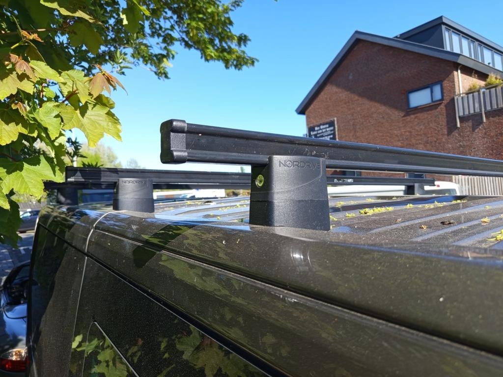 Nordrive dakdragers 1x gebruikt Trafic Vivaro, Ophalen, Zo goed als nieuw