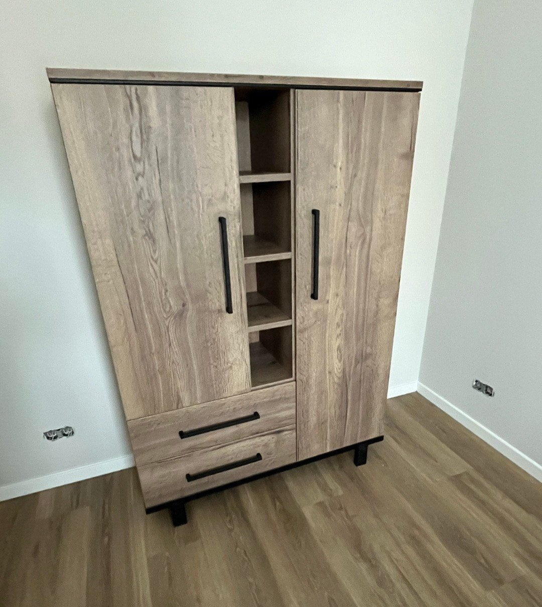 Mooie kast van Adanti., Huis en Inrichting, Complete inboedels, Ophalen of Verzenden