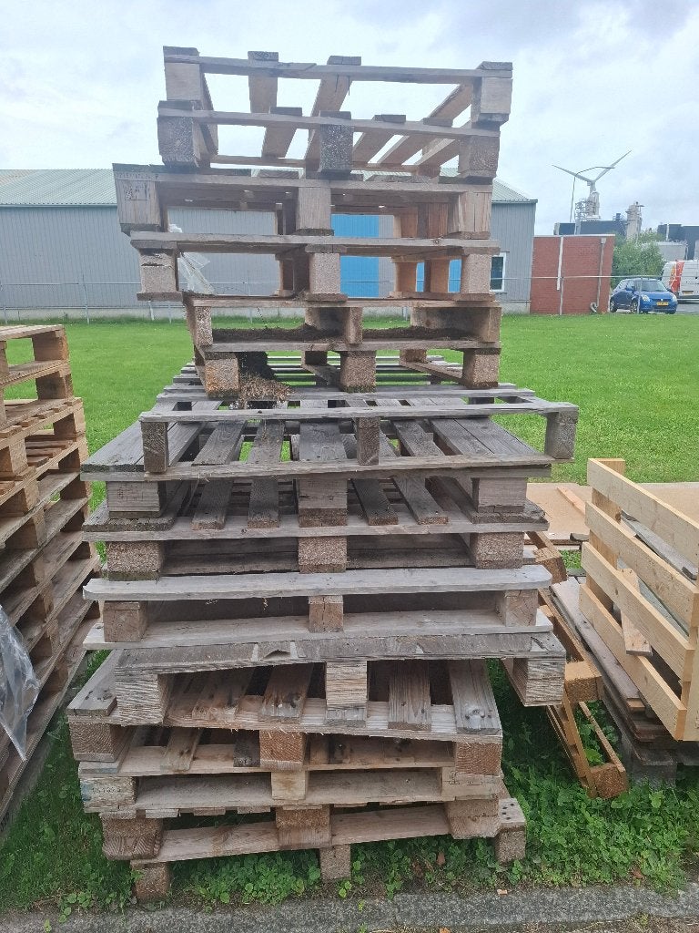 Gebruikte pallets en houten kratten, Doe-het-zelf en Verbouw, Ophalen, Gebruikt, 25 tot 50 mm, Pallet