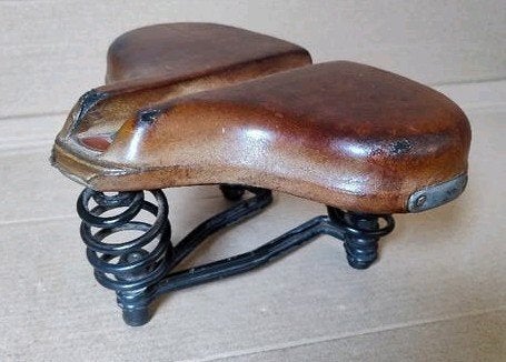Originele vintage bruin lederen Hygia fiets zadel, Gebruikt, Ophalen of Verzenden, Zadel, Leer